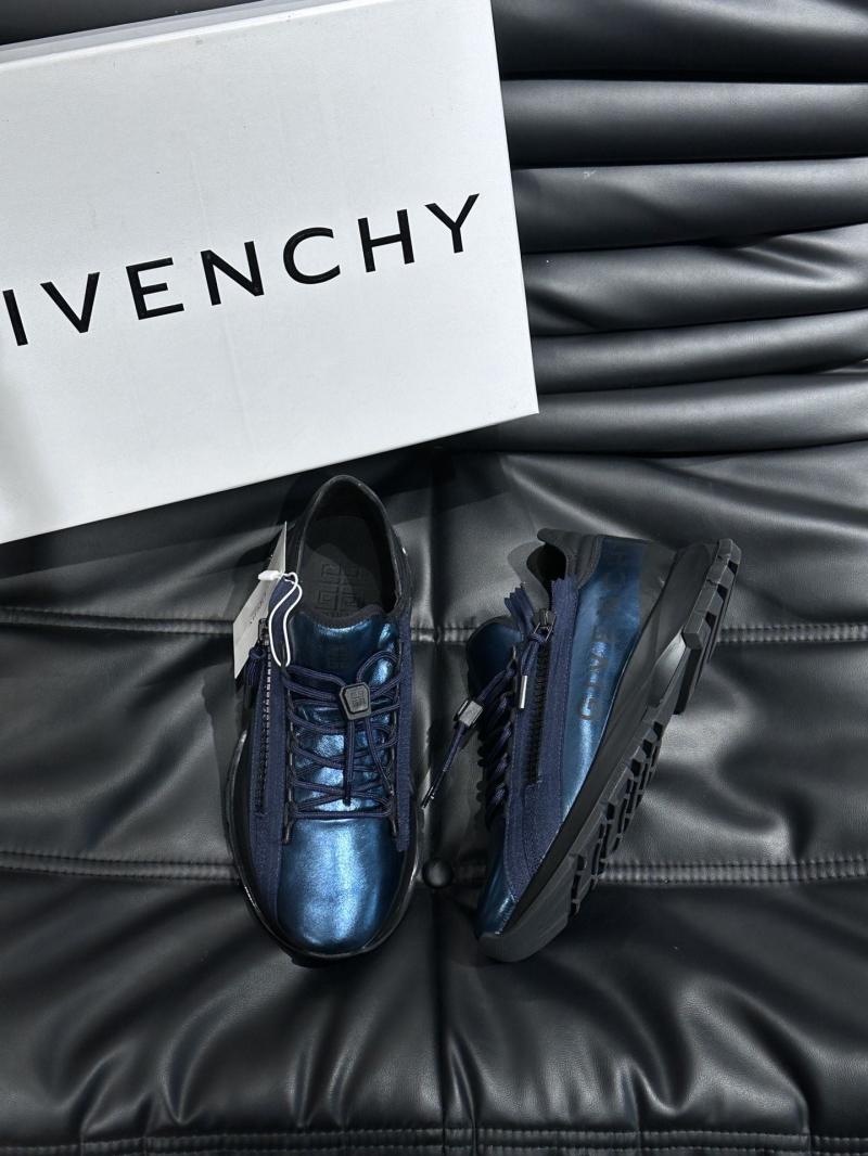 Givenchy Sneakers